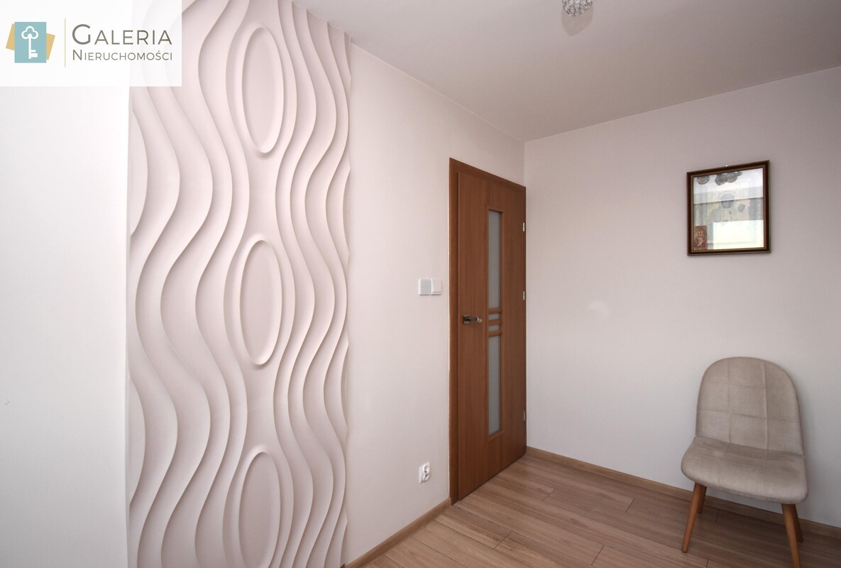 Elbląg GALERIA NIERUCHOMOŚCIZ pasji i miłości do nieruchomościNa sprzedaż: Gotowe do wprowadzenia- 3 pokoje z klimatem