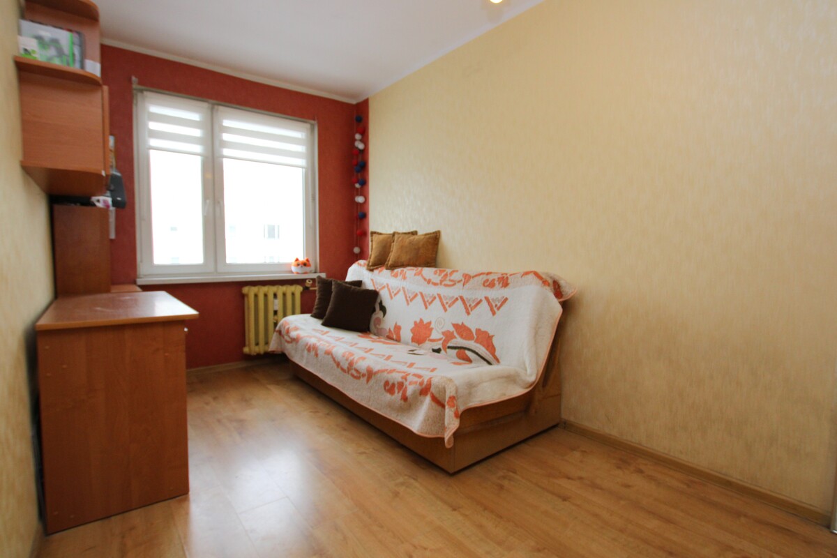 Elbląg NIERUCHOMOŚCI ANNA KRASZEWSKA Mieszkanie 4-pokojowe na drugim piętrze w blokuz zasobów SM,