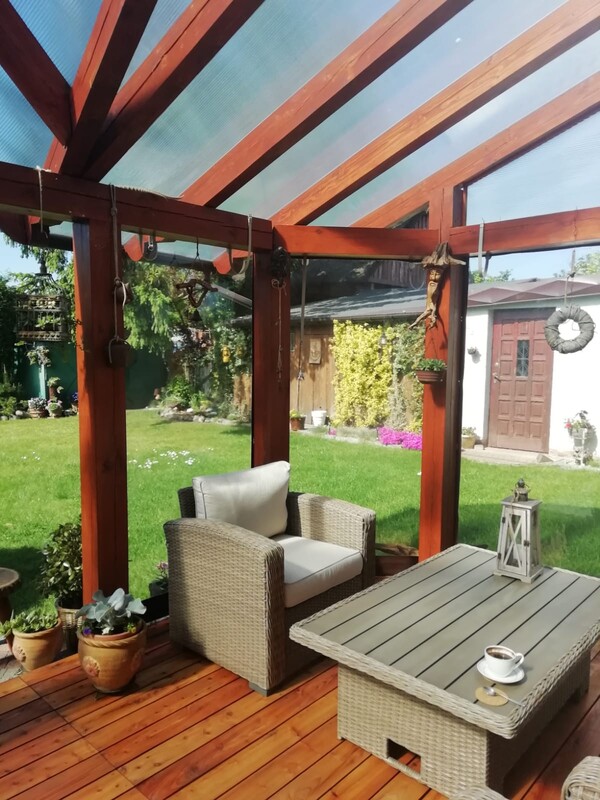 Elbląg Sprzedam dom w zabudowie bliźniaczej z dwoma garażami położony w Tolkmicku. Powierzchnia działki