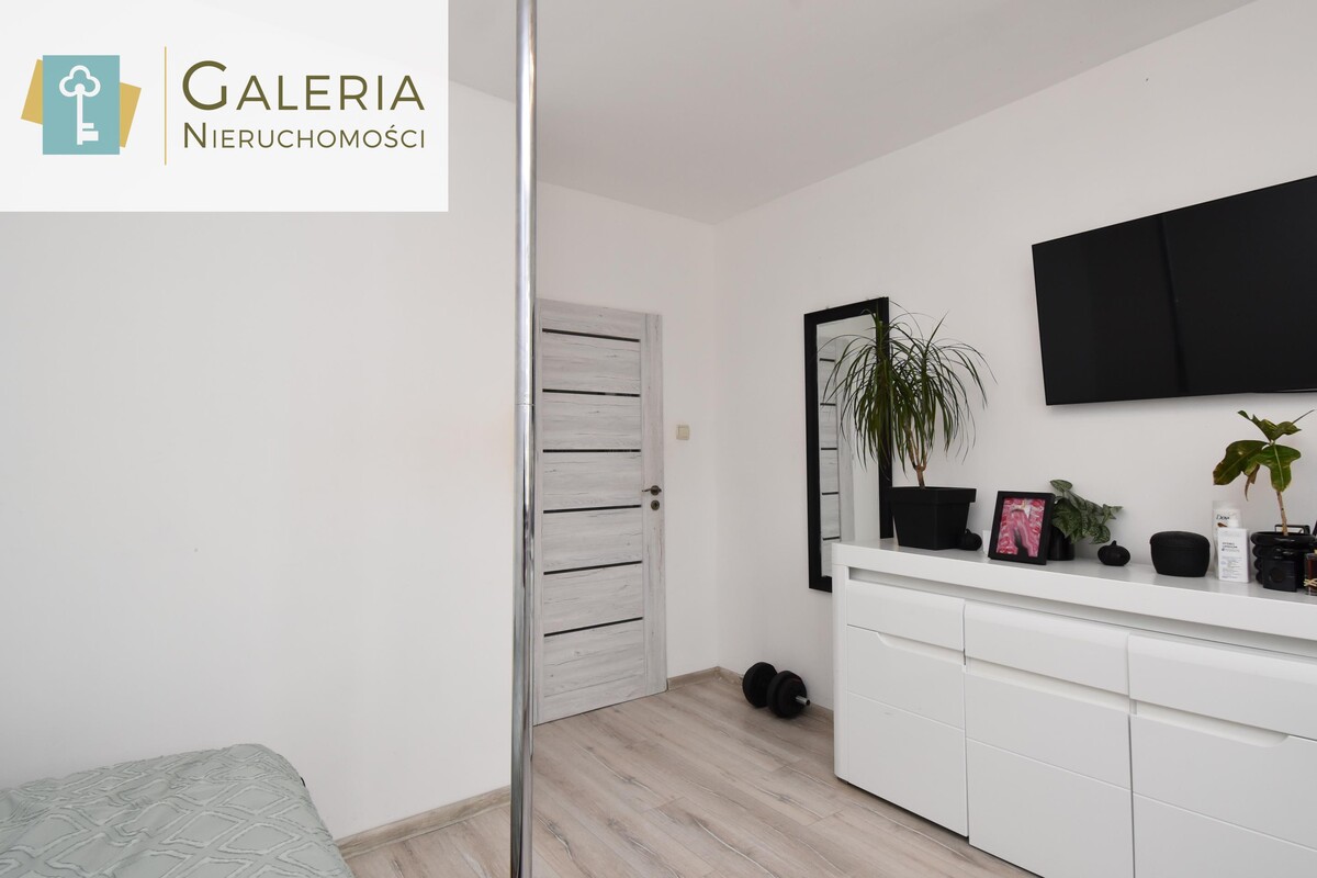 Elbląg GALERIA NIERUCHOMOŚCIZ pasji i miłości do nieruchomościNa sprzedaż: 3-pokojowe mieszkanie z balkonemNowy