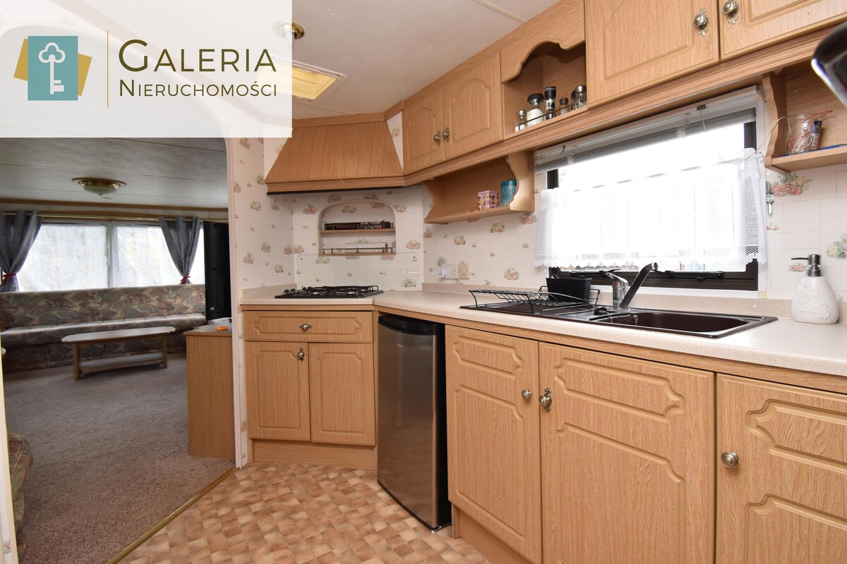 Elbląg GALERIA NIERUCHOMOŚCIZ pasji i miłości do nieruchomościNa sprzedaż: Działka o powierzchni 809 m2 z domkiem