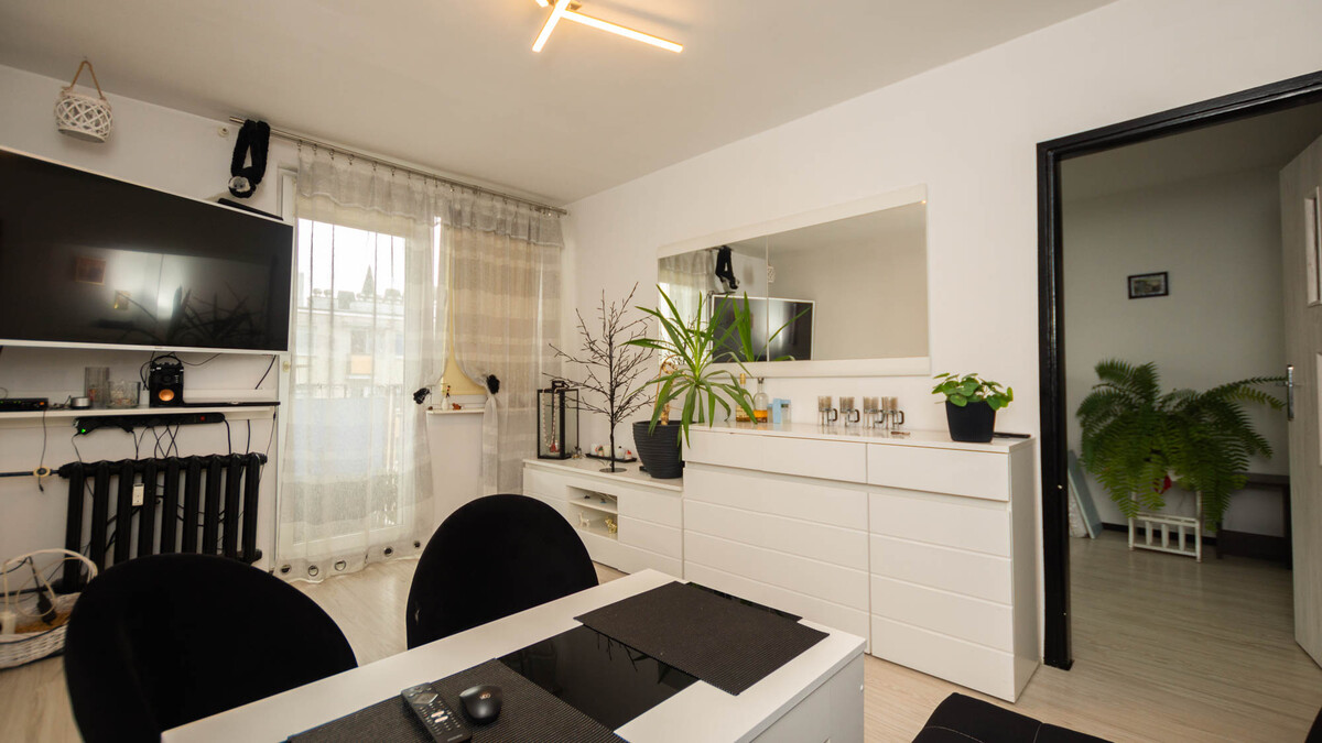 Elbląg * * * ABC NIERUCHOMOŚCI * * *NOWA OFERTA!! MIESZKANIE W DOBREJ LOKALIZACJI!3 pokoje, o pow. 47,83 m2, trzecie
