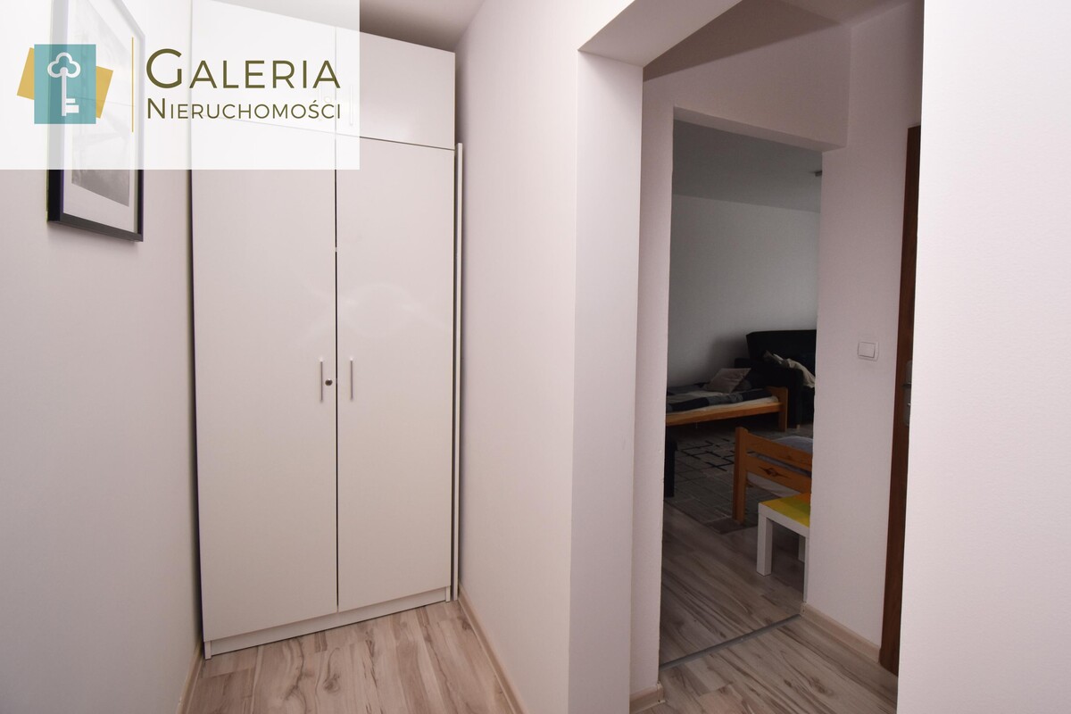 Elbląg GALERIA NIERUCHOMOŚCIZ pasji i miłości do nieruchomościNa sprzedaż: Kawalerka z oddzielną jasną kuchnią na II