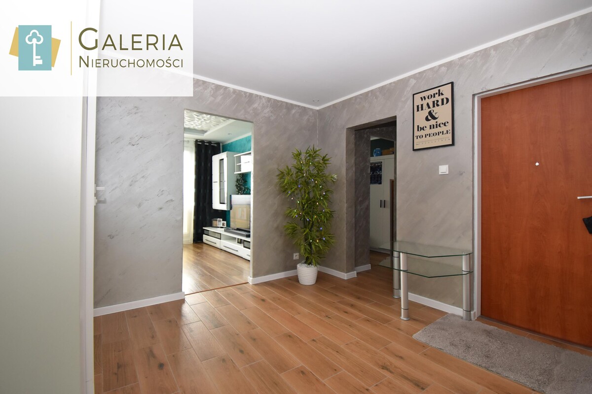 Elbląg GALERIA NIERUCHOMOŚCIZ pasji i miłości do nieruchomościNa sprzedaż: Trzypokojowe mieszkanie w świetnej