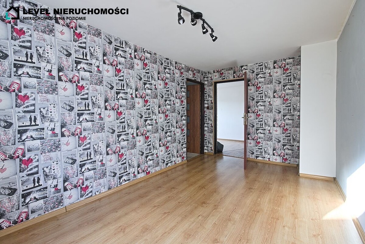 Elbląg LEVEL NIERUCHOMOŚCIMieszkanie trzypokojowe z ogródkiemul. Grochowska 52,30 m2 NIERUCHOMOŚCI NA POZIOMIE