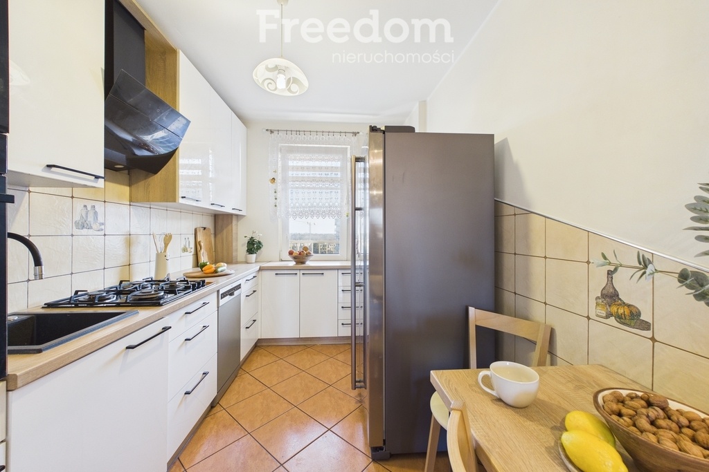 Elbląg FREEDOM NIERUCHOMOŚCISprzedam mieszkanie - Elbląg, Częstochowska. Mieszkanie położone w bardzo pożądanej i