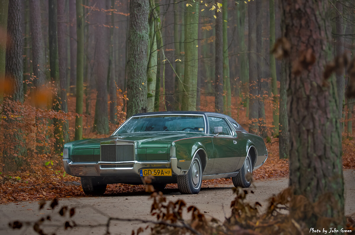 Elbląg Lincoln Continental Mark IV Coupe zielony klasyk