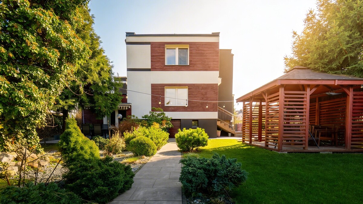 Elbląg TO MY SPRZEDAJEMYNIERUCHOMOŚCI W TYM MIEŚCIEBIURO NIERUCHOMOŚCIAMERICAN HOMEFOR SALE - DOM - DĘBOWA