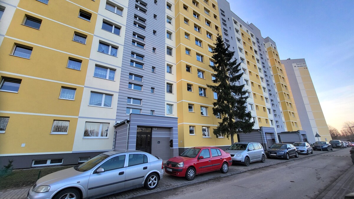 Elbląg KWADRAT NIERUCHOMOŚCI2 pokojewindaduży balkonmedia z miastaosiedle Zawada