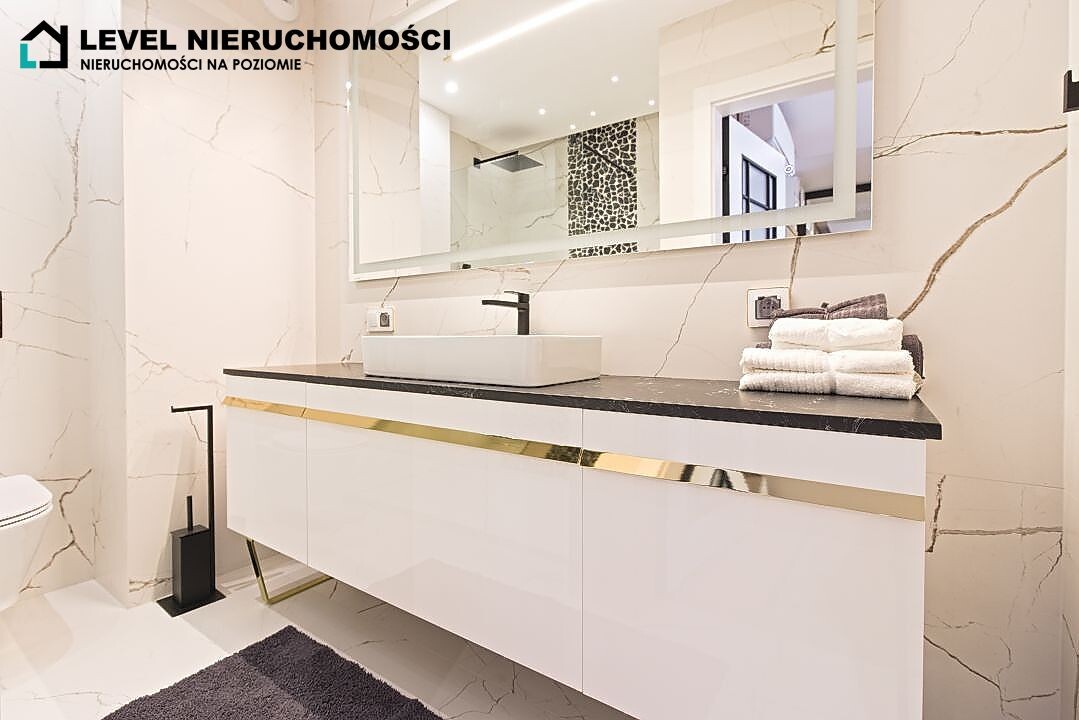 Elbląg LEVEL NIERUCHOMOŚCI Dwupoziomowy apartament w Regal Park NIERUCHOMOŚCI NA POZIOMIE