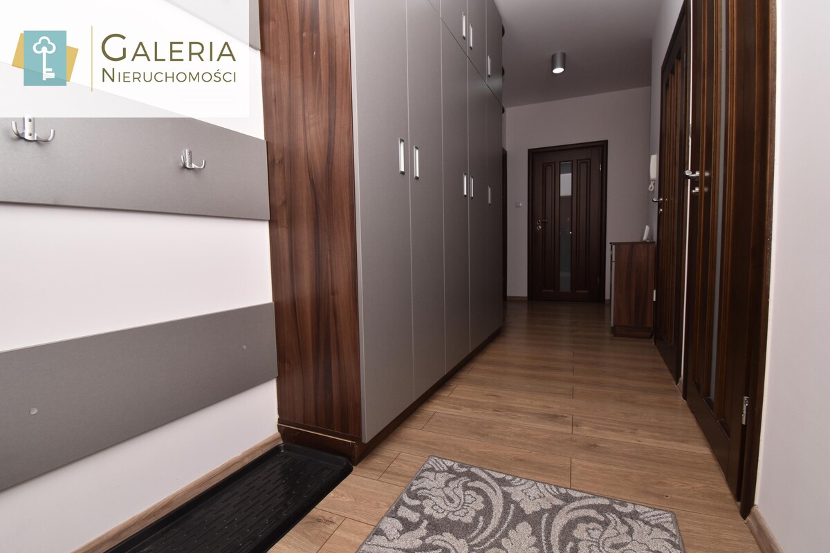 Elbląg GALERIA NIERUCHOMOŚCIZ pasji i miłości do nieruchomościNa sprzedaż: Mieszkanie na starówce z dwoma