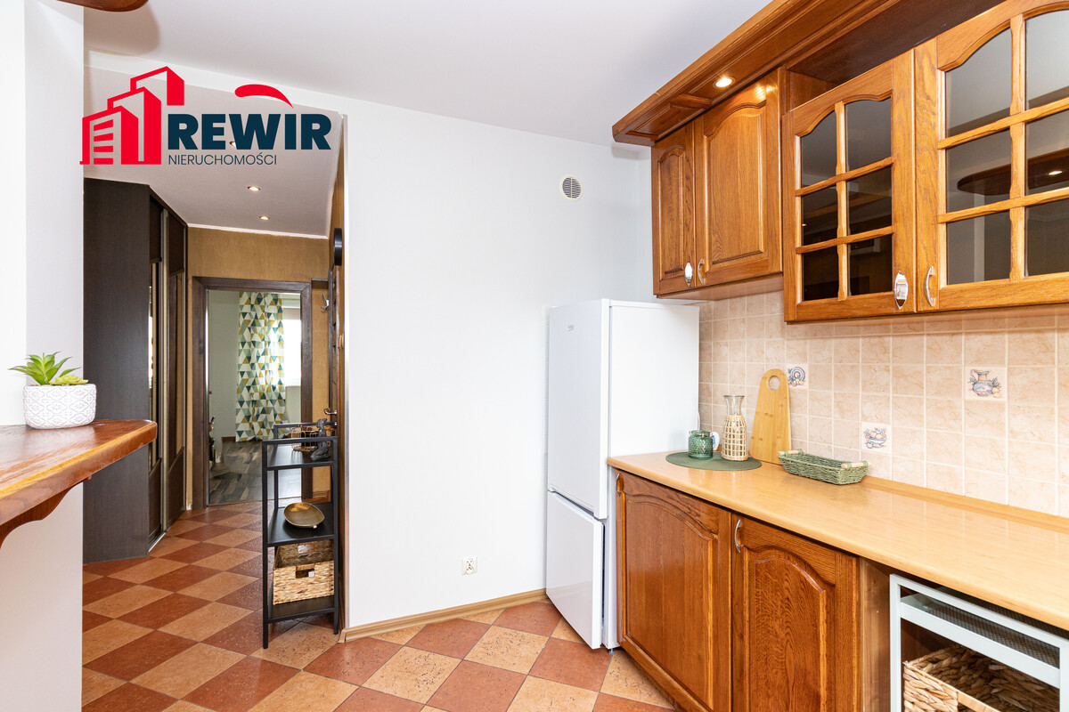 Elbląg RewiR NieruchomościWybierz Swój🎄Wymarzony RewiR Prezentujemy Państwu 2-pokojowe mieszkanie przy