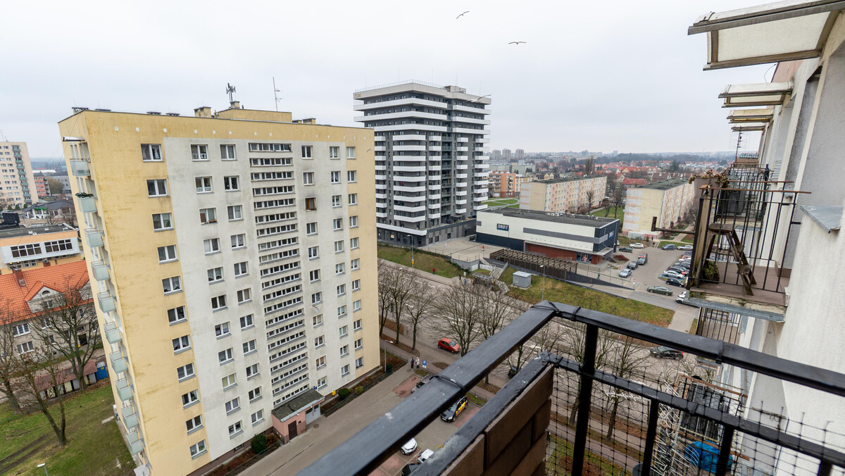 Elbląg TO MY SPRZEDAJEMYNIERUCHOMOŚCI W TYM MIEŚCIEBIURO NIERUCHOMOŚCIAMERICAN HOMEFOR SALE - 2 POKOJE -