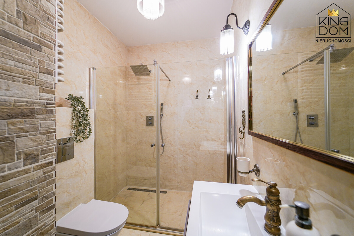 Elbląg 👑🏠 KINGDOM 🏠👑NIERUCHOMOŚCI BLISKO CIEBIE DUŻA KAWALERKA Z