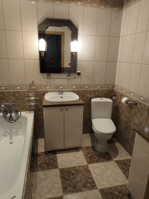 Elbląg Sprzedam dwupoziomowe mieszkanie o powierzchni 95,3 m²z ładnym widokiem na Park Nieczuja