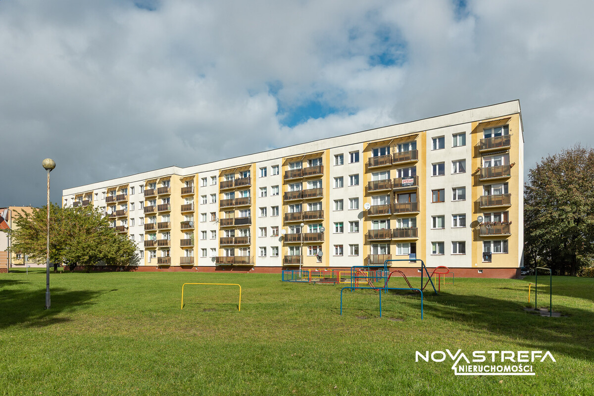 Elbląg Novastrefa Nieruchomości- sprzedamMieszkanie z potencjałem w centrum Braniewa — 48,9 m² z balkonem