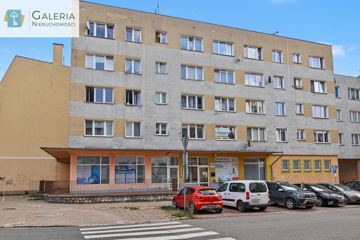 Elbląg GALERIA NIERUCHOMOŚCIZ pasji i miłości do nieruchomościNa sprzedaż: 2 pokojowe mieszkanie w dogodnej