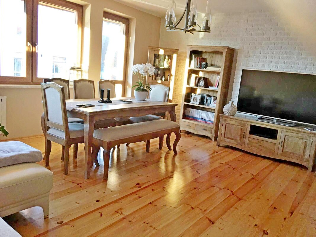 Elbląg SPRZEDAM DOM Z LOKALEM USŁUGOWYM, GARAŻEM I OGRODEM W SAMYM SERCU MIASTA ELBLĄG. MOŻLIWOŚĆ ZAMIANY