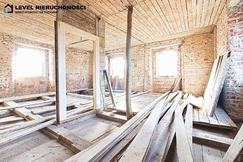 Elbląg LEVEL NIERUCHOMOŚCISiedlisko z potencjałemDom ok.160 m2,działki 5,666 m2MarwicaNIERUCHOMOŚCI NA