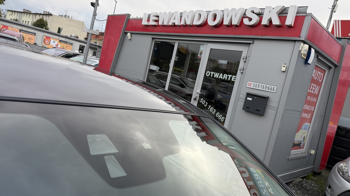 Elbląg Auto Leew LEWANDOWSKI Kupujemy i Sprzedajemy tylko dobre auta Za auta z Polskiego Salonu Płacimy Najwięcej MAZDA