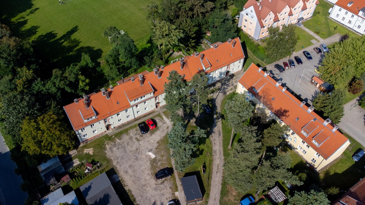 Elbląg   TO MY SPRZEDAJEMYNIERUCHOMOŚCI W TYM MIEŚCIEBIURO NIERUCHOMOŚCIAMERICAN HOMEFOR SALE - 2 POKOJE - WIEJSKA