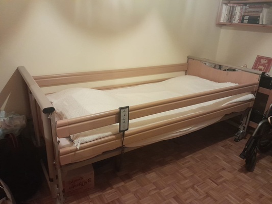 Elbląg Sprzedam łóżko medyczne elektryczne / rehabilitacyjne – Elbląg i okolice
Na sprzedaż łóżko medyczne