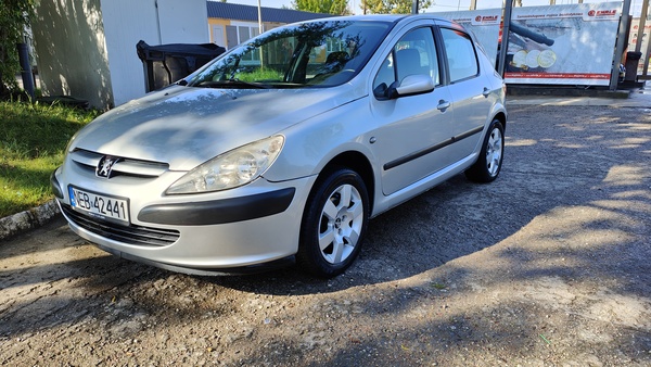 Elbląg Sprzedam Peugeota 307 1.6 benzyna z 2004 roku.