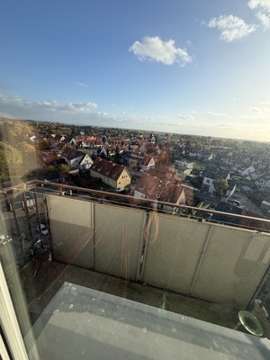 Elbląg Wynajmę kawalerkę 33m z balkonem, wieżowiec na Zatorzu, piękny widok na Nową Holandię i cudowną przyrodę.
