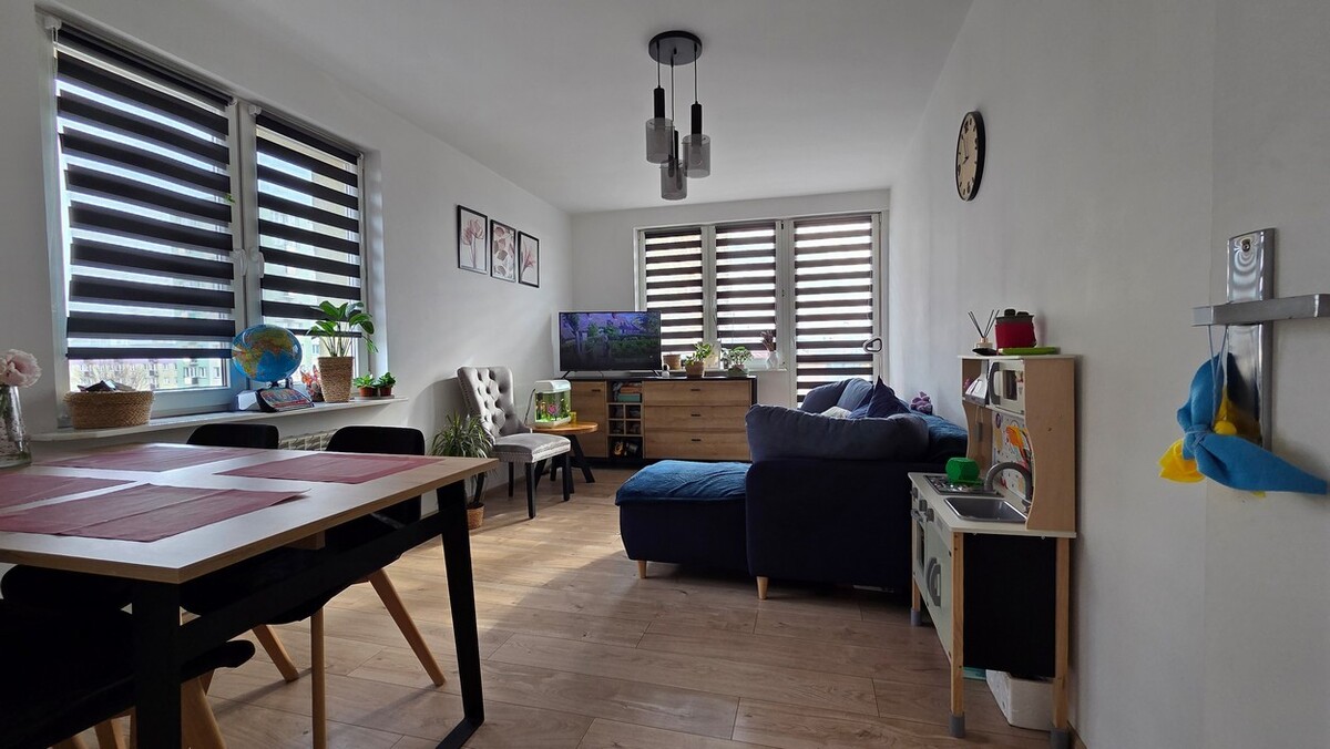 Elbląg SZULC & SZULC BIURO NIERUCHOMOŚCI NA SPRZEDAŻ Przestronne 3-pokojowe