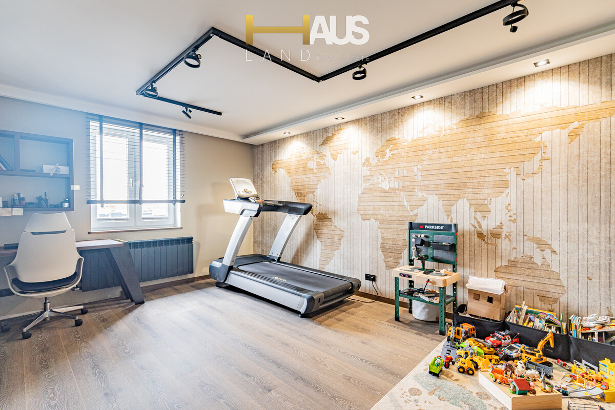 Elbląg DZIEŃ OTWARTY 15.03.2026r (NIEDZIELA)ELBLĄG, UL. HETMAŃSKA CENTRUM MIASTA 3 POKOJE POWIERZCHNIA