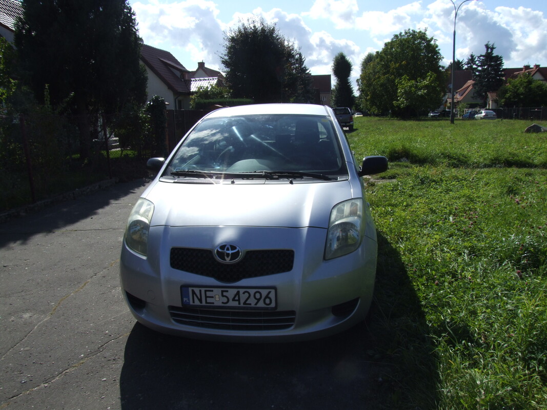 Elbląg Toyota Yaris 1,3 2007 Salon, Przebieg 148 000 km.