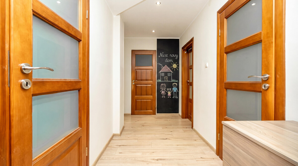 Elbląg TO MY SPRZEDAJEMYNIERUCHOMOŚCI W TYM MIEŚCIEBIURO NIERUCHOMOŚCIAMERICAN HOMEFOR SALE - 4 POKOJE - OKULICKIEGO