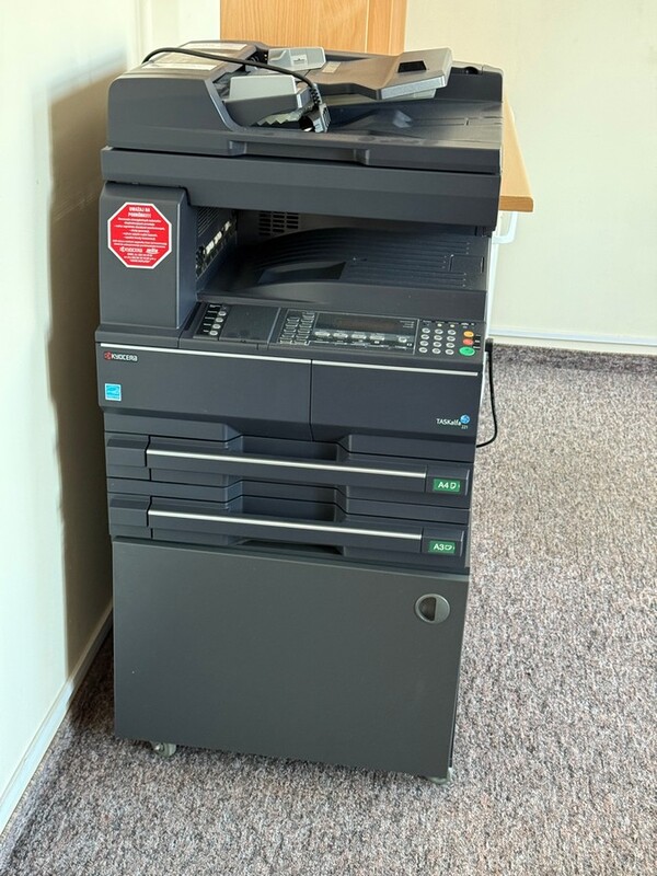 Elbląg BIURO NIERUCHOMOŚCISZULC& SZULCLokal usługowy: Elblągu ul. RobotniczaPowierzchnia: 50 m2Na wynajem