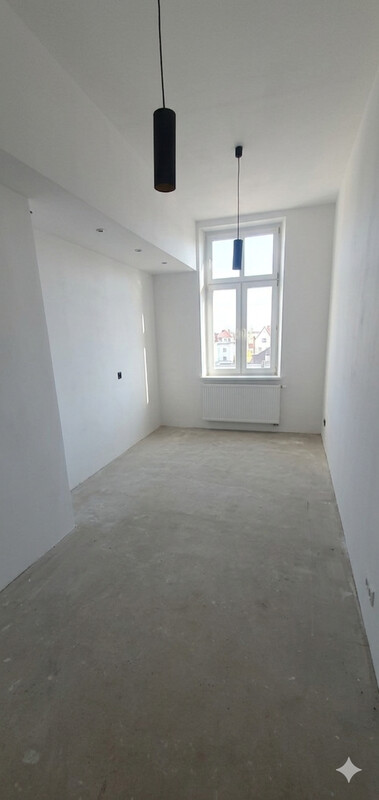 Elbląg Mieszkanie z balkonem 57,3 m² położone przy ul. Królewieckiej na 3 piętrze w pięknej odnowionej kamienicy z