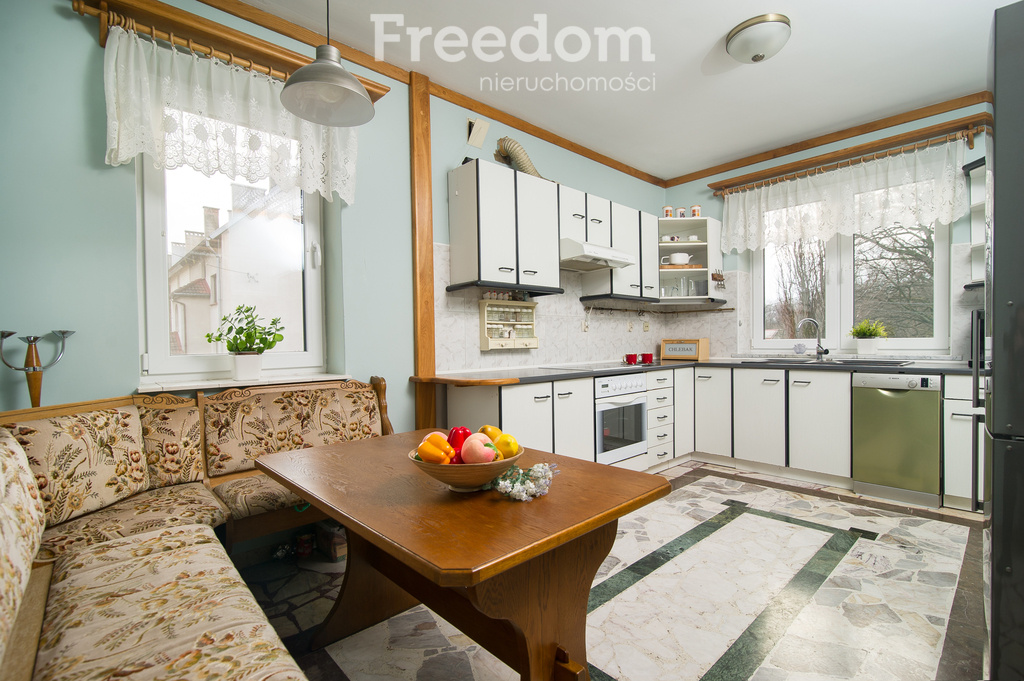 Elbląg FREEDOM NIERUCHOMOŚCISprzedam dom - Elbląg, Zofii Nałkowskiej. Atrakcyjny dom położony w malowniczej