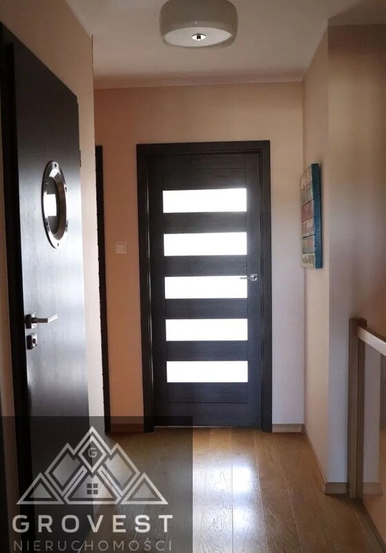 Elbląg GROVEST NIERUCHOMOŚCIPREZENTUJE: Dwupoziomowe klimatyzowane 4-pokojowe mieszkanie 77,3