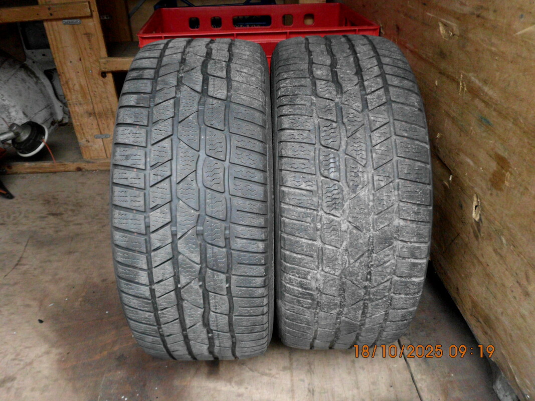 Elbląg Kuchenka gazowa BEKO używana, sprawna z piekarnikiem. cena 190 zł
Opony Continental zimowe, rozmiar 225/45 R17