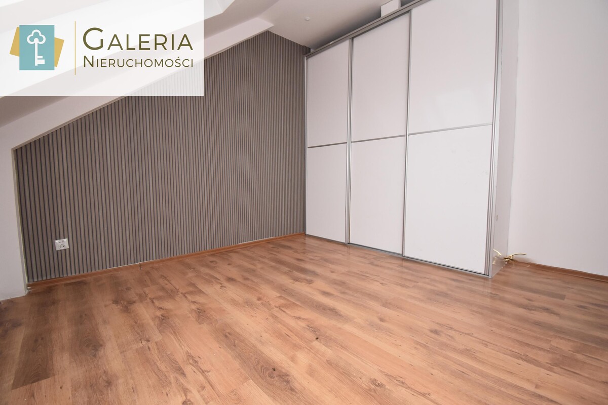 Elbląg GALERIA NIERUCHOMOŚCIZ pasji i miłości do nieruchomościNa sprzedaż: trzypokojowe mieszkanie z balkonem i