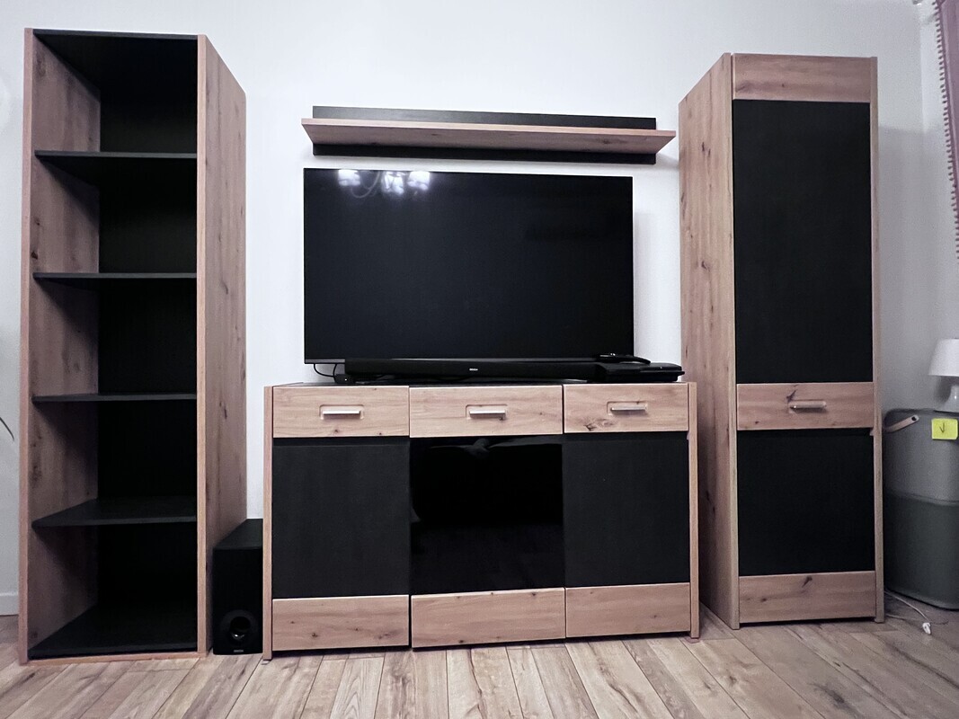 Elbląg Meble do salonu komoda półka bieliźniarka regał Aviles