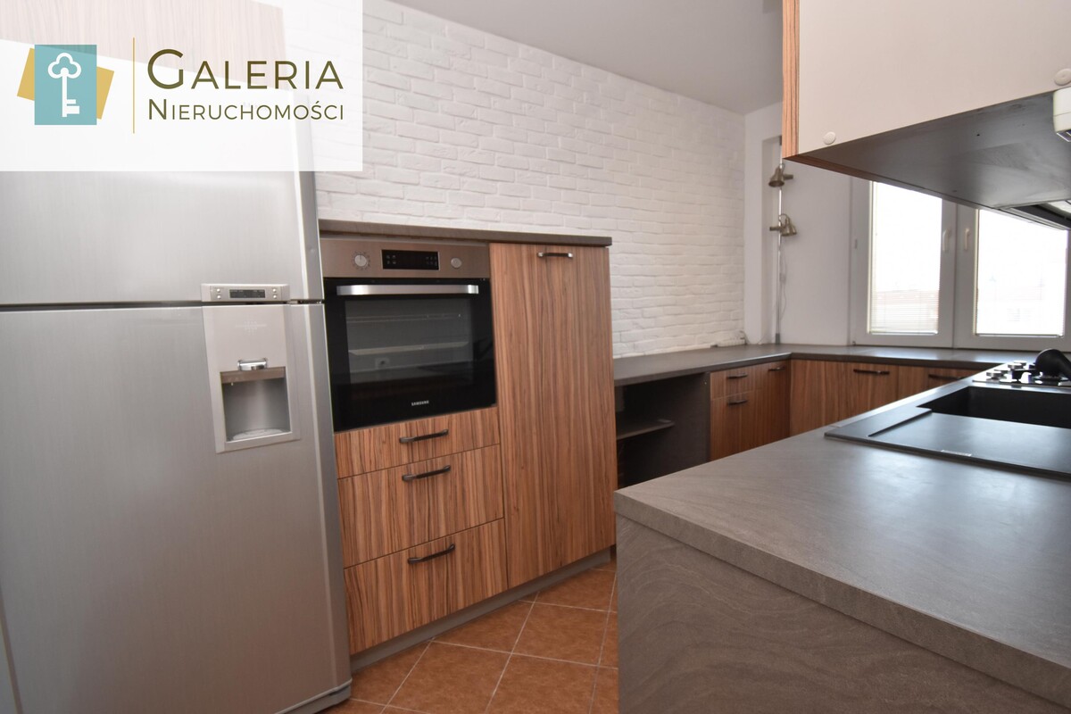 Elbląg GALERIA NIERUCHOMOŚCIZ pasji i miłości do nieruchomościNa sprzedaż: Jasne, przestronne, trzypokojowe mieszkanie