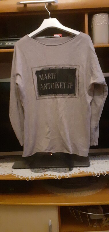 Elbląg Sprzedam odzież damską widoczna na zdjęciach za symboliczne 40zl. .. .. .są kurteczki, sweterki, koszulki,