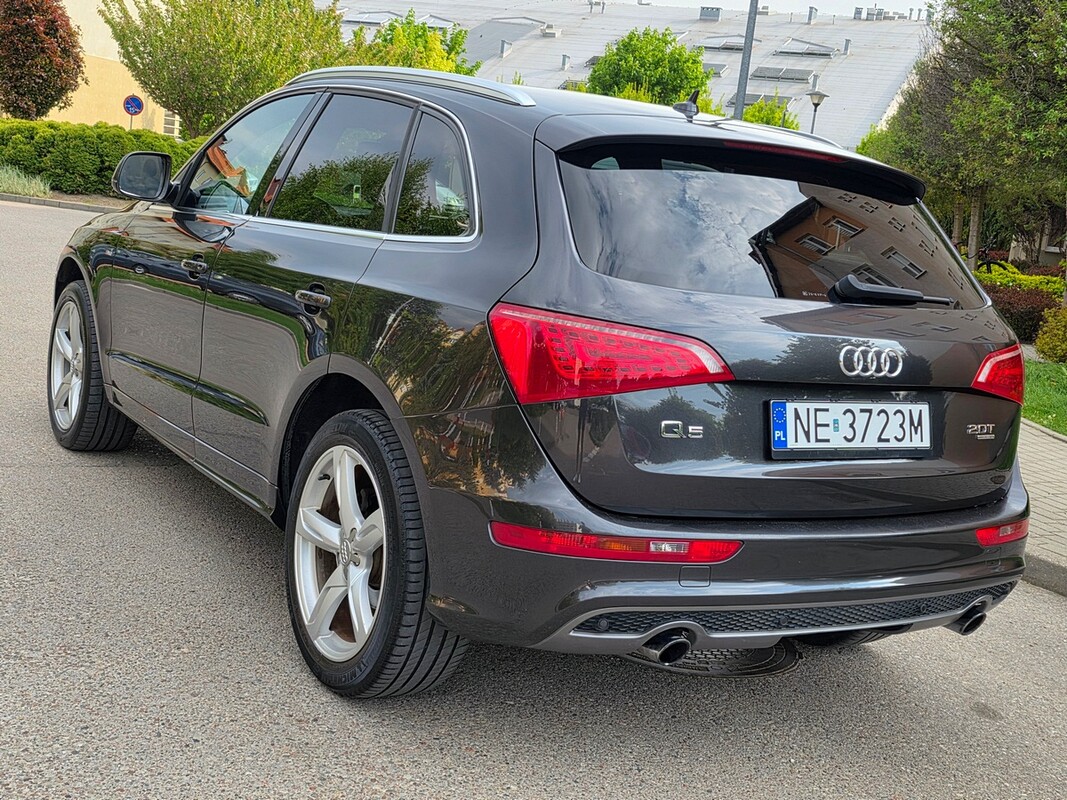 Elbląg Audi Q5 Pełny SlineSilnik :BenzynaAutomat Napęd Quattro 4x4Ledy Bi-xenon Sportsize SkóryZarejestrowany!