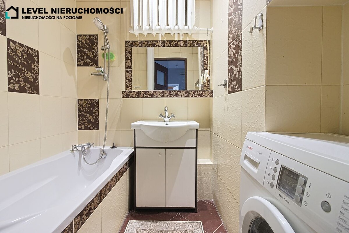 Elbląg LEVEL NIERUCHOMOŚCI Mieszkanie trzypokojowe z balkonem 57,10 m2ul. Leśmiana NIERUCHOMOŚCI NA POZIOMIE