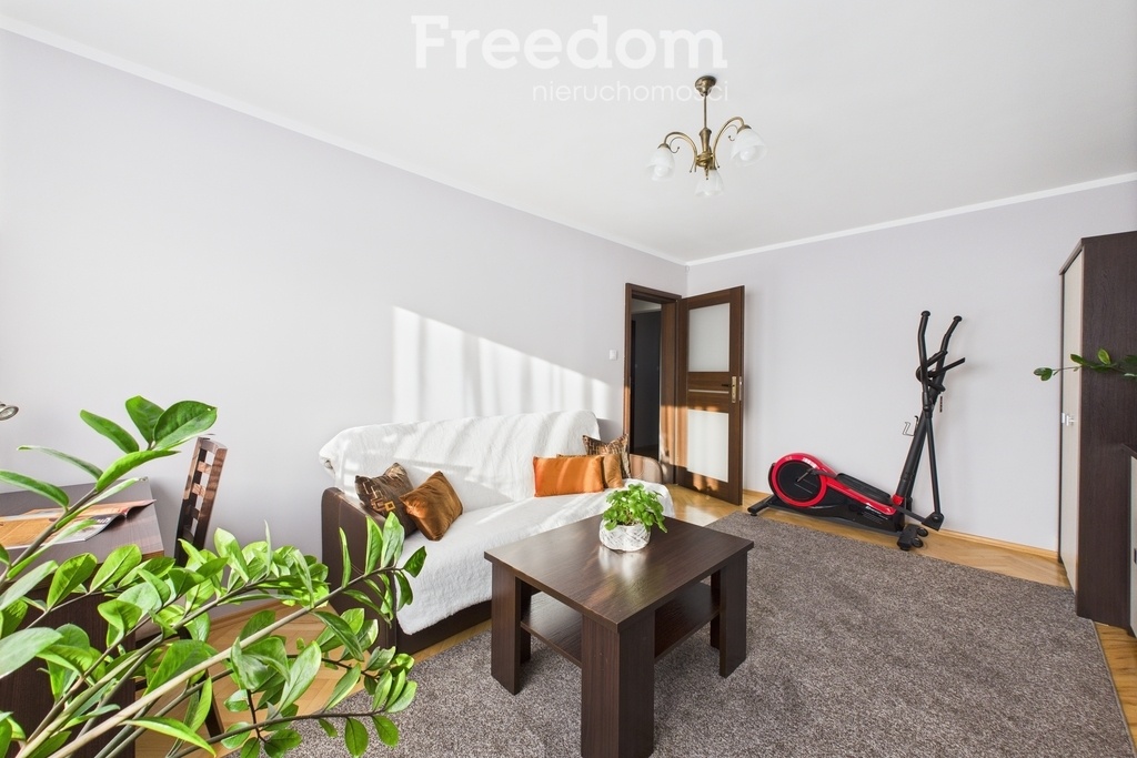 Elbląg FREEDOM NIERUCHOMOŚCISprzedam mieszkanie - Morąg, Kujawska. Na sprzedaż przestronne mieszkanie o