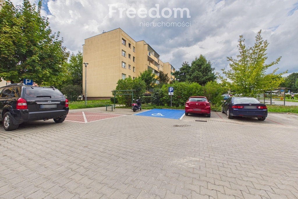 Elbląg FREEDOM NIERUCHOMOŚCISprzedam mieszkanie - Elbląg, Władysława Broniewskiego. Na sprzedaż ustawna kawalerka o