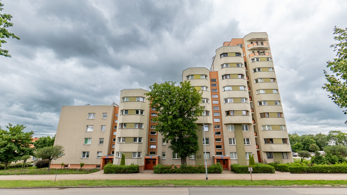 Elbląg TO MY SPRZEDAJEMYNIERUCHOMOŚCI W TYM MIEŚCIEBIURO NIERUCHOMOŚCIAMERICAN HOMEFOR SALE - 3 POKOJE -