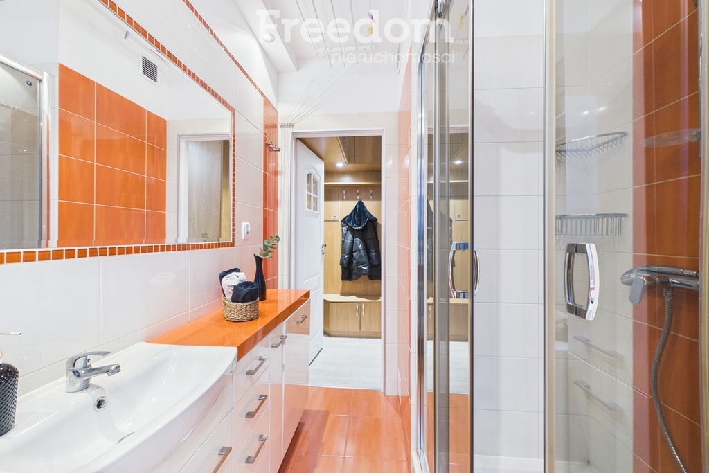 Elbląg FREEDOM NIERUCHOMOŚCISprzedam mieszkanie - Malbork, Nowowiejskiego. Na sprzedaż funkcjonalne mieszkanie o