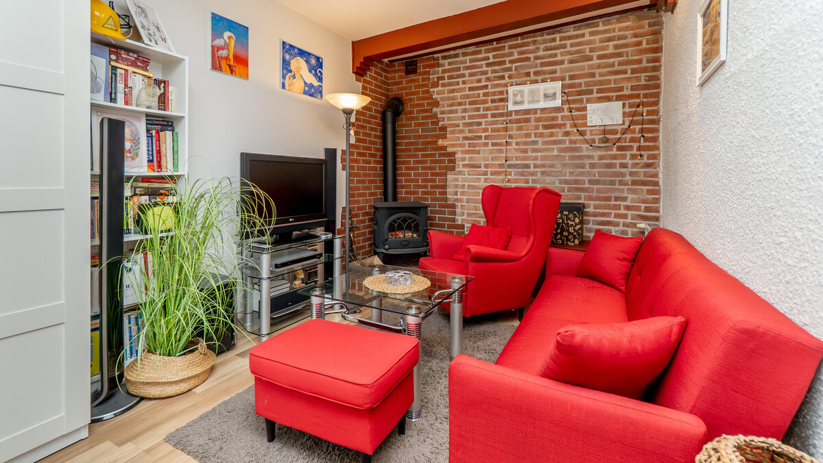 Elbląg TO MY SPRZEDAJEMYNIERUCHOMOŚCI W TYM MIEŚCIEBIURO NIERUCHOMOŚCIAMERICAN HOMEFOR SALE - ELBLĄG UL. DĘBOWA