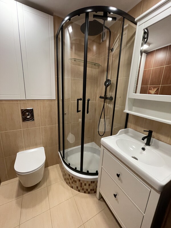 Elbląg Sprzedam (bez pośredników!!)4-pokojowe mieszkanie z tarasem i miejscem na parkingu podziemnym