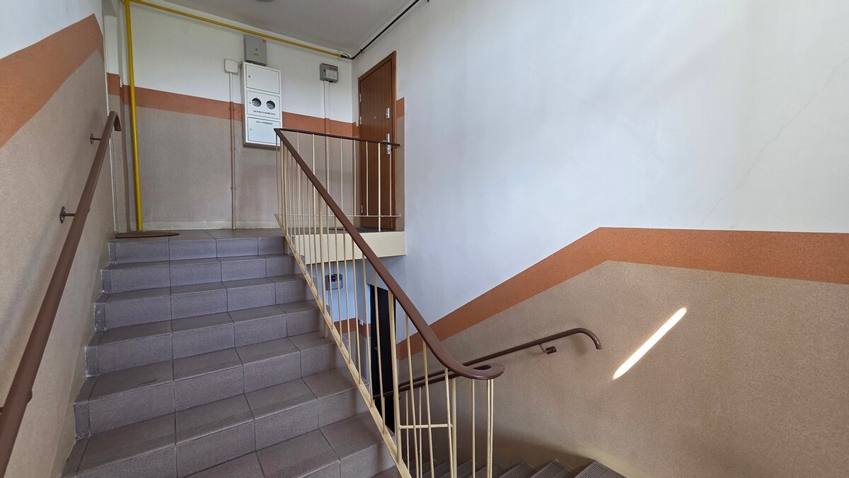 Elbląg SZULC & SZULC BIURO NIERUCHOMOŚCINA SPREDAŻMieszkanie - Elbląg ul. Płk Dąbka Powierzchnia: 62 m2